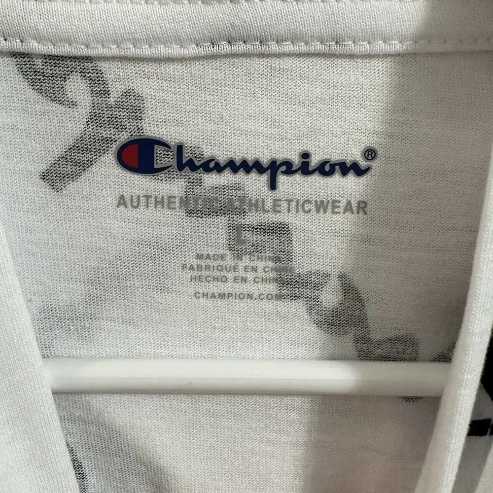 NWT, Boys CHAMPION White Hooded Long Sleeve Pullover Shirt Size Large, Logo